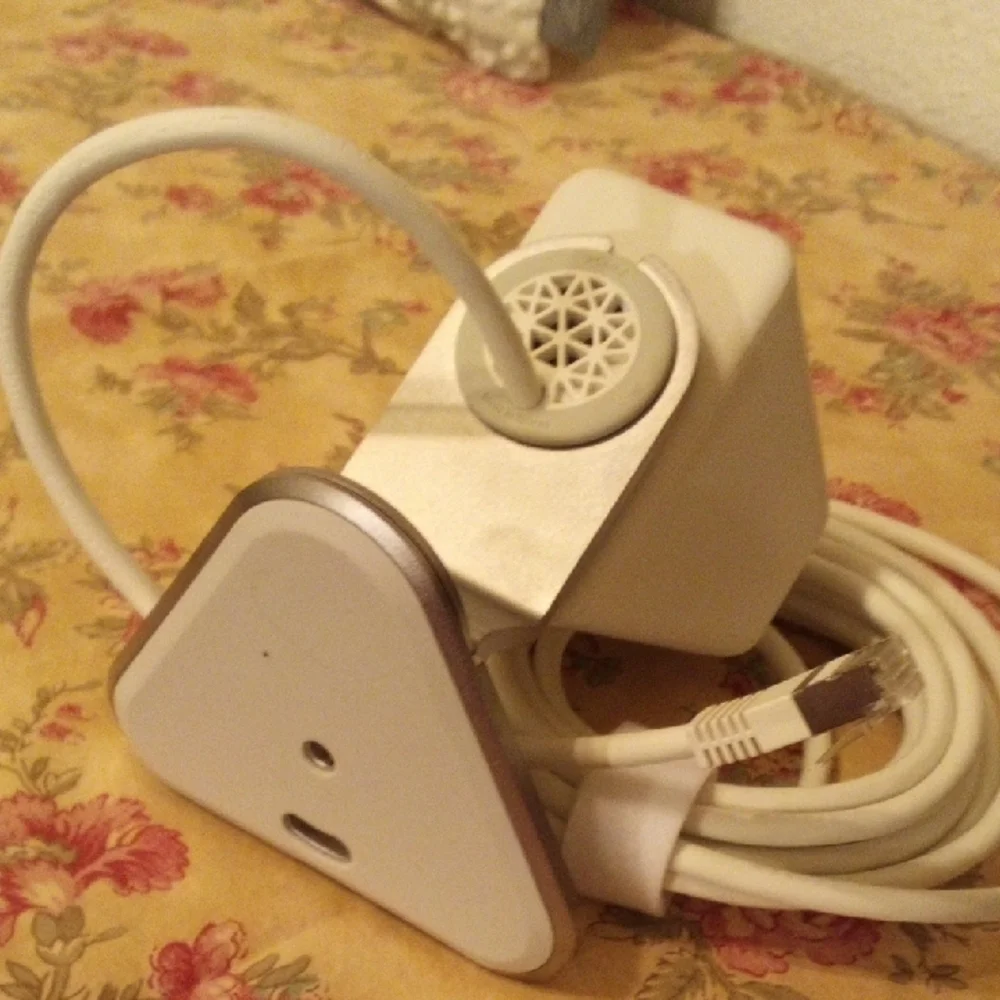 Compact White Webcam with Stand